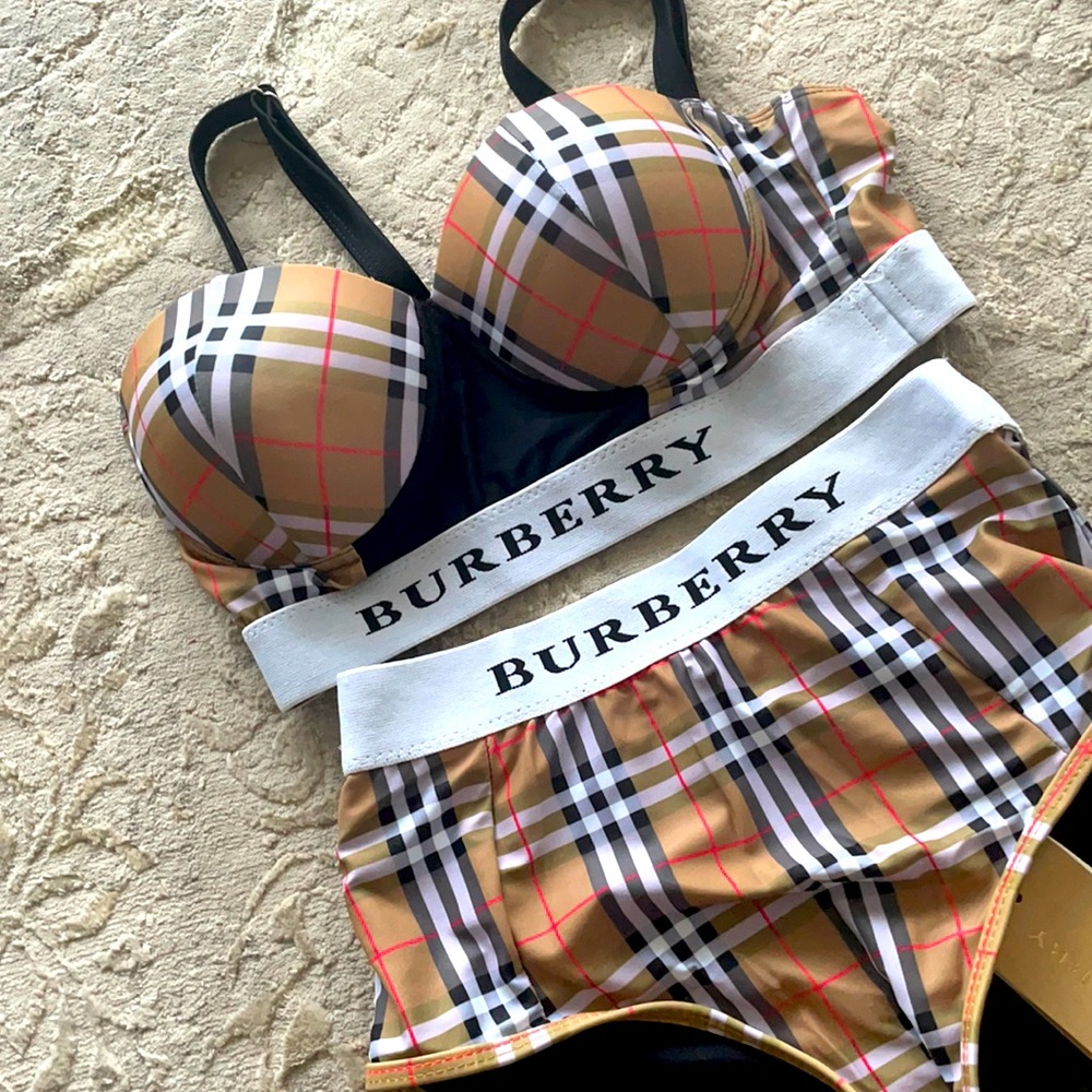 Bathing suit